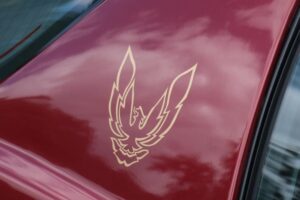 pontiac_firebird_1992_weinrot_2_d_5l